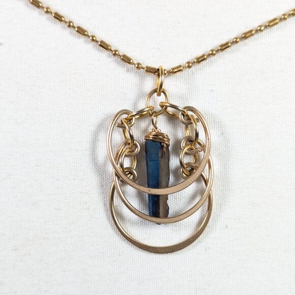 Triple Moon Goddess pendant, wiccan pagan witch Rainbow crystal wand jewelry - Picture 6 of 9